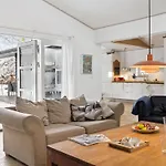 Jouni - 500m From The Sea By Interhome