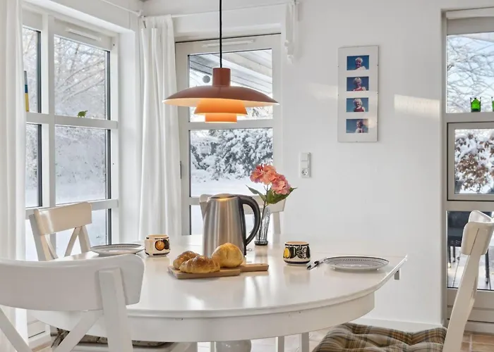 Jouni - 500m From The Sea By Interhome *